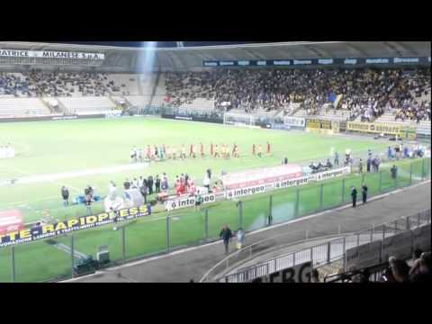 Ingresso in campo Modena-Cittadella (01/09/14)