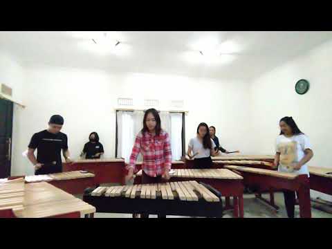 SAKITA GUMENANG - Kakas (Arr. Glaudia Wuisan) Kolintang