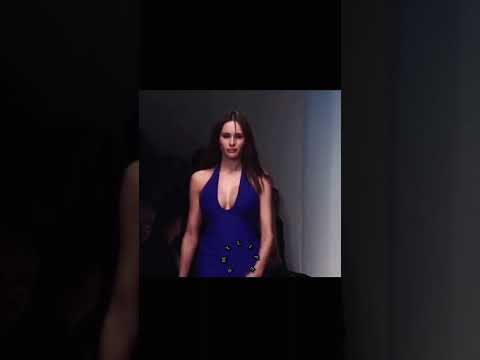 She is a model Slovenia* 🌸 #melaniatrump