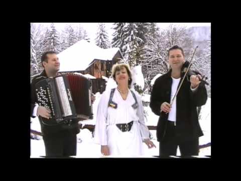 Braca Bojicmladji i Hanifa( Prijo primakni)Studio Kemix(Officiall video) 2011