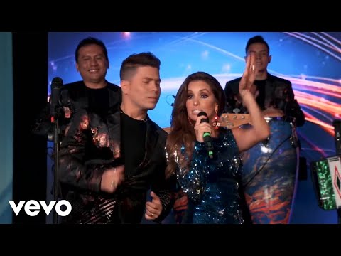 La Sonora Dinamita de Lucho Argaín - Saca la Maleta ft. Andrea Escalona