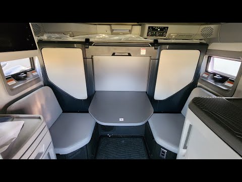 Completely Redesigned!  2025 VNL860