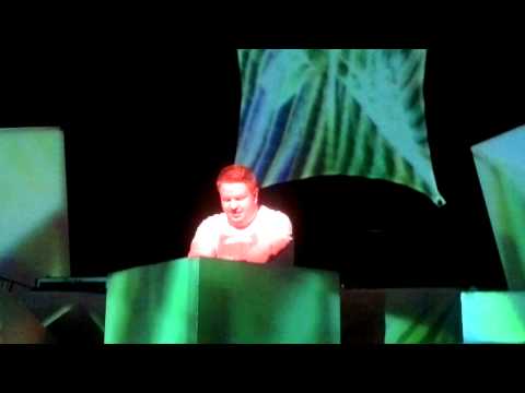 We Love To Love 2012 MARCUS SCHOSSOW Szczecin