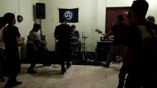 Download lagu Depresi Mayor Live at Regardless Show #2 mp3 Download lagu Depresi Mayor Live at Regardless Show #2 mp3