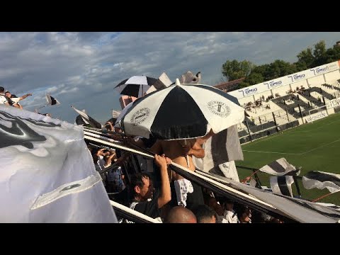 "Corremos a chicago y argentinos / All Boys 1-0 Deportivo Madryn 2026" Barra: La Peste Blanca &bull; Club: All Boys &bull; País: Argentina