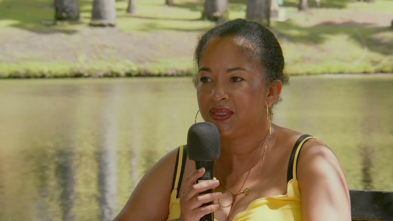 La virgule littéraire Tous Créoles : Camille Bristol et la vitalité des lettres martiniquaises