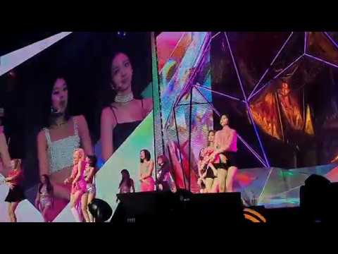 190817 Twice 트와이스 – What is Love? 왓 이즈 러브? @ Twicelights in Kuala Lumpur