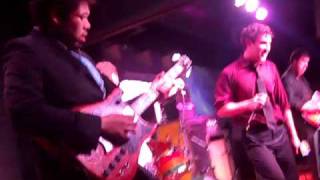 Dance Gavin Dance-Suprise I&#39;m From Cuba LIVE