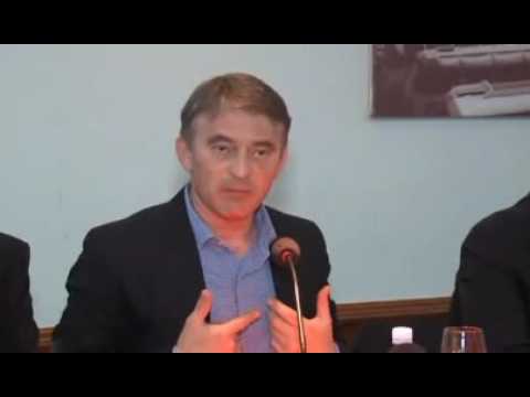 Željko Komšić odgovorio Bakiru