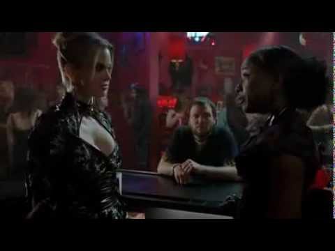 True Blood 5x08 -Tara and Pam (2)