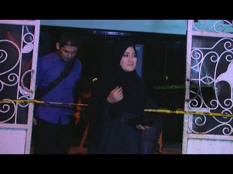 Pipik Pulang Rumah Ditemani Polisi - Intens 01 Juli 2014