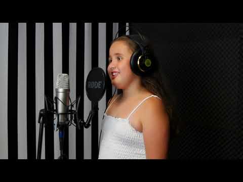 Maja Wójtowicz - Moja mama jest artystką (cover)