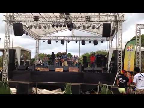 Positive Vibration - Bad card @ Festival Reggae Zoue Mare d'Australia