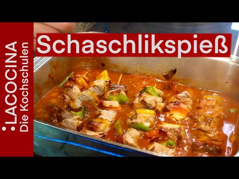 Juicy and delicious shish kebabs - perfect for a barbecue with friends | La Cocina