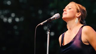 Pink Martini (with singer Storm Large) - Splendor in the Grass