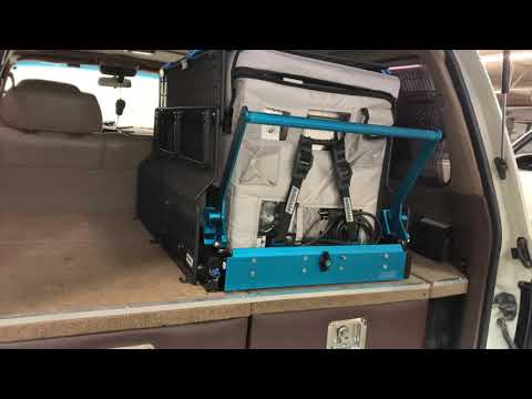 Msa drop down fridge slide installed in a 80 series