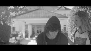 Nick de la Hoyde - By My Side (Official Video)