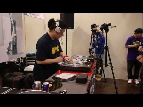 DJ Vicar (中場Party Time) - Show'em What You Got by Beat Square @ 台北電影主題公園