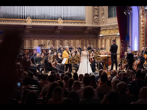 Alexandra Usurelu, Mircea Vintila & Camerata Regala - Ceva se intampla cu noi (live @Ateneul  Roman)