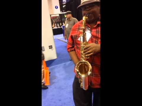 CE Winds The Sig (heavy rubber model) played by a visitor at NAMM 2014