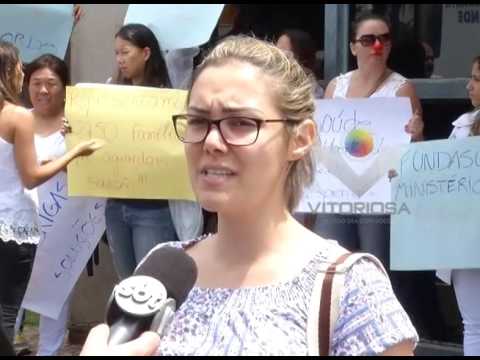 Aprovados no concurso da Fundasus protestam em frente à Câmara Municipal