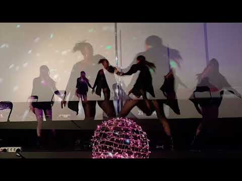 SHOW BOOGASTYLE Women pour Au Moulin Rose au Cinéma CGR d'EPINAY(Fifty Shades)