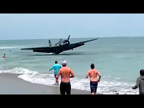 5 MOST Dangerous Plane Landing Videos