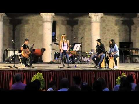 download lagu mp3 mp4 Mila Pascual, download lagu Mila Pascual gratis, unduh video klip Mila Pascual