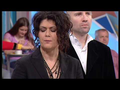 Divna Ljubojević i Melodi - Gavrilu vješ čavšu / ŠARENICA RTS