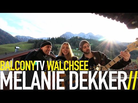 MELANIE DEKKER - GINNED UP 'N EXTRA PRETTY (BalconyTV)