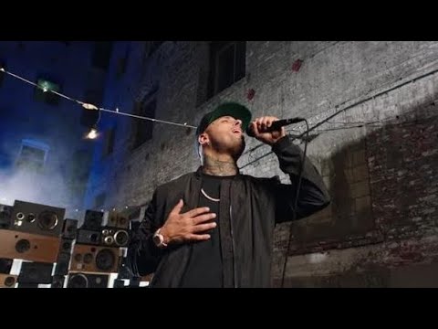 Nicky Jam - El Amante (Remix) Ft. Bad Bunny x Ozuna (Vídeo Oficial)