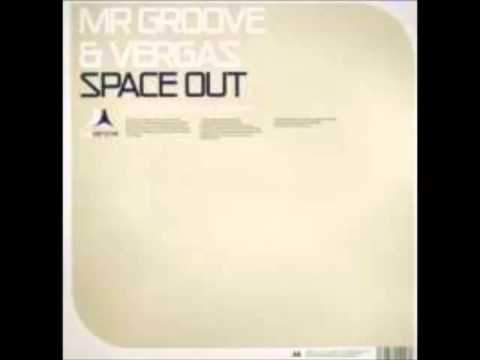 Mr. Groove & Vargas - Space Out (Dub mix)
