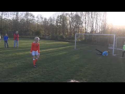 DVV E3 (za) vs. SC Bemmel E9 (za) 16-4-2014 19:27