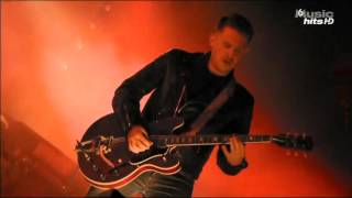 Arctic Monkeys - This House Is A Circus @ Rock En Seine 2011 - HD 1080p