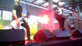 THE BRIGGS  -  ONE SHOT DOWN [HD] 16 SEPTEMBER 2010