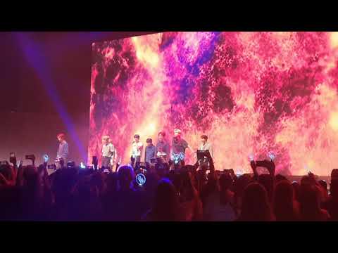 190802 Stray Kids Unveil tour Berlin - Hellevator