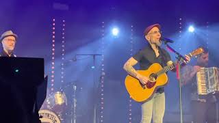 Fito &amp; Fitipaldis - Gira Teatros - A la luna se le ve el ombligo - Fibes, Sevilla - Viernes 24-02-23