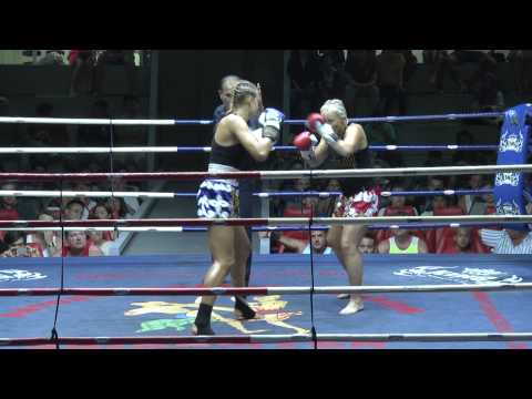 Round 2 Martyna Krol (Singpatong) vs Jen Cav (Patong Stadium Gym)