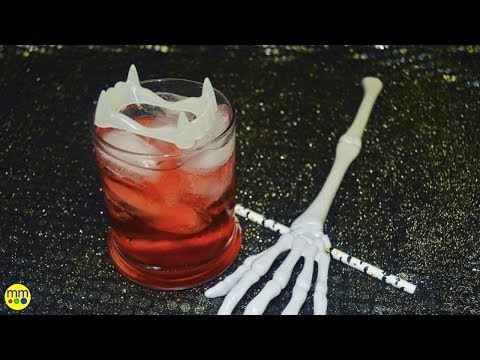 download lagu mp3 mp4 Kid Friendly Vampire Drink, download lagu Kid Friendly Vampire Drink gratis, unduh video klip Kid Friendly Vampire Drink