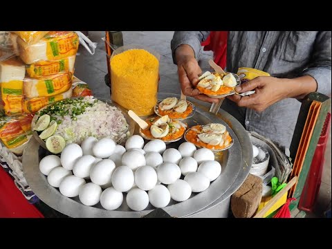 India's Famous Egg Ghugni at Sealdah Railway Station | Kolkata Street Food