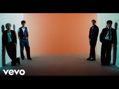 Silvestre y La Naranja - PUERTA DEL SOL (Visualizer)