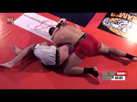 UFW 9 - Mitchell Head vs John Weaire Gil