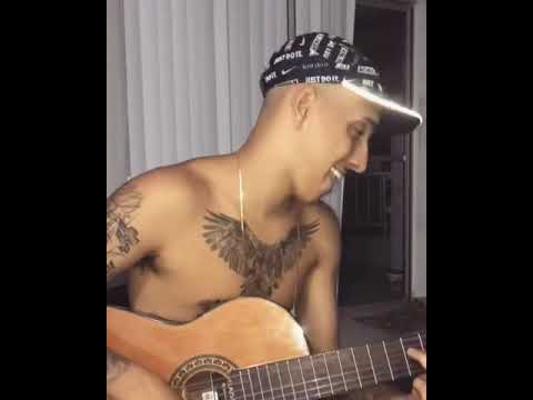 Delacruz cantando B2K bump bump😍