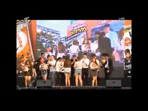 130203 2PM TaoKaeNoi Launching Event - Taecyeon Throws Doll