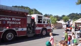 preview picture of video 'Fire Trucks in the 2014 Rainier Days Parade'