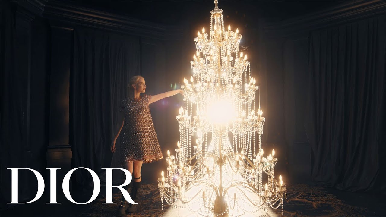Dior Holidays - The Atelier of Dreams 2022- Owned Version thumnail
