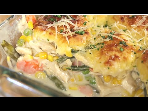 HOW TO MAKE CHICKEN POT PIE WITH AN ALMOND FLOUR CRUST