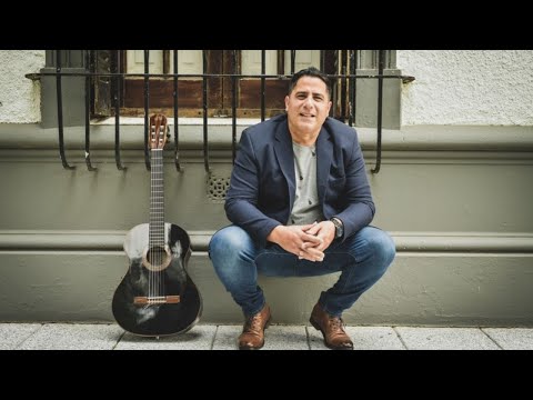 Martín Paz - Enganchadito Homenaje A Un Grande del Folclore Argentino