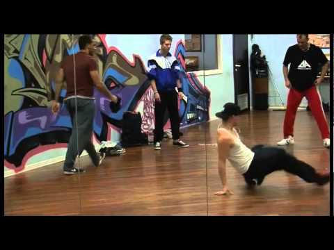 Corner. L'angolo dello sport - Breakdance In Action Crew