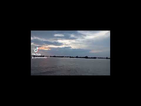 amazing combination of Patenga sea beach, motka tea & piyajoo #sunsetbeach #whitebeach #beachvibes